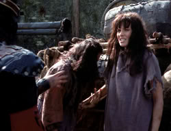 extant_XenaWarriorPrincess_4x07-LockedUpAndTiedDown_1673