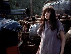 extant_XenaWarriorPrincess_4x07-LockedUpAndTiedDown_1678