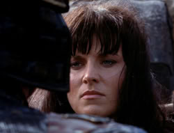 extant_XenaWarriorPrincess_4x07-LockedUpAndTiedDown_1688
