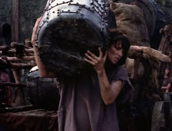 extant_XenaWarriorPrincess_4x07-LockedUpAndTiedDown_1793