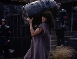 extant_XenaWarriorPrincess_4x07-LockedUpAndTiedDown_1813