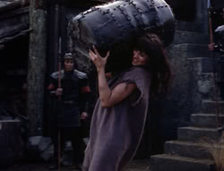 extant_XenaWarriorPrincess_4x07-LockedUpAndTiedDown_1814