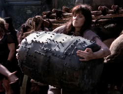 extant_XenaWarriorPrincess_4x07-LockedUpAndTiedDown_1853
