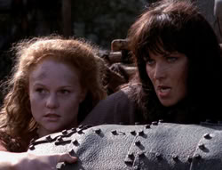 extant_XenaWarriorPrincess_4x07-LockedUpAndTiedDown_1861