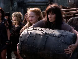 extant_XenaWarriorPrincess_4x07-LockedUpAndTiedDown_1876
