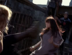extant_XenaWarriorPrincess_4x07-LockedUpAndTiedDown_1896