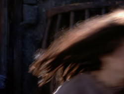 extant_XenaWarriorPrincess_4x07-LockedUpAndTiedDown_1900