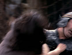 extant_XenaWarriorPrincess_4x07-LockedUpAndTiedDown_1907