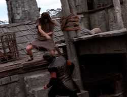 extant_XenaWarriorPrincess_4x07-LockedUpAndTiedDown_1923