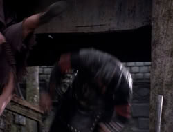 extant_XenaWarriorPrincess_4x07-LockedUpAndTiedDown_1932