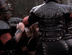 extant_XenaWarriorPrincess_4x07-LockedUpAndTiedDown_1965