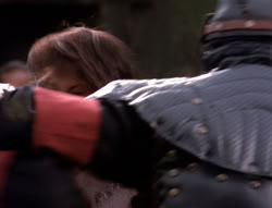 extant_XenaWarriorPrincess_4x07-LockedUpAndTiedDown_1968