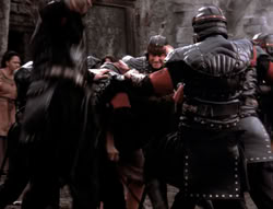 extant_XenaWarriorPrincess_4x07-LockedUpAndTiedDown_1972