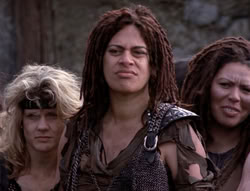 extant_XenaWarriorPrincess_4x07-LockedUpAndTiedDown_1983