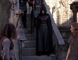 extant_XenaWarriorPrincess_4x07-LockedUpAndTiedDown_2012