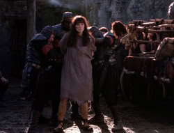 extant_XenaWarriorPrincess_4x07-LockedUpAndTiedDown_2030
