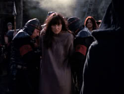 extant_XenaWarriorPrincess_4x07-LockedUpAndTiedDown_2048