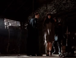 extant_XenaWarriorPrincess_4x07-LockedUpAndTiedDown_2177