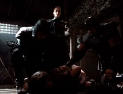 extant_XenaWarriorPrincess_4x07-LockedUpAndTiedDown_2181