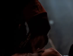 extant_XenaWarriorPrincess_4x07-LockedUpAndTiedDown_2186