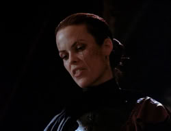 extant_XenaWarriorPrincess_4x07-LockedUpAndTiedDown_2198