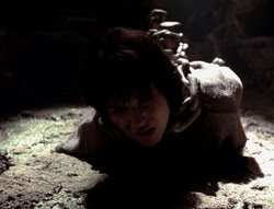 extant_XenaWarriorPrincess_4x07-LockedUpAndTiedDown_2245