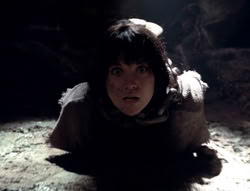extant_XenaWarriorPrincess_4x07-LockedUpAndTiedDown_2292