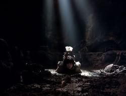extant_XenaWarriorPrincess_4x07-LockedUpAndTiedDown_2300