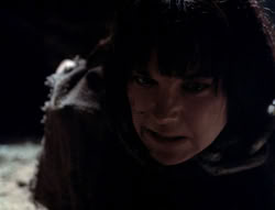 extant_XenaWarriorPrincess_4x07-LockedUpAndTiedDown_2309