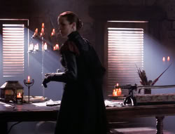 extant_XenaWarriorPrincess_4x07-LockedUpAndTiedDown_2348