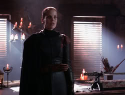 extant_XenaWarriorPrincess_4x07-LockedUpAndTiedDown_2380