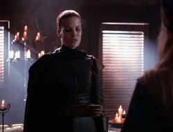 extant_XenaWarriorPrincess_4x07-LockedUpAndTiedDown_2382