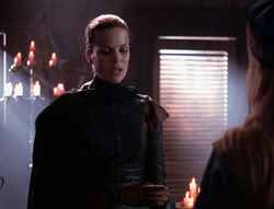 extant_XenaWarriorPrincess_4x07-LockedUpAndTiedDown_2383