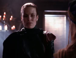 extant_XenaWarriorPrincess_4x07-LockedUpAndTiedDown_2393
