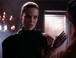 extant_XenaWarriorPrincess_4x07-LockedUpAndTiedDown_2400