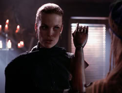 extant_XenaWarriorPrincess_4x07-LockedUpAndTiedDown_2402
