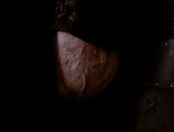 extant_XenaWarriorPrincess_4x07-LockedUpAndTiedDown_2420