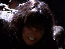 extant_XenaWarriorPrincess_4x07-LockedUpAndTiedDown_2461