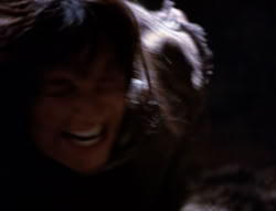 extant_XenaWarriorPrincess_4x07-LockedUpAndTiedDown_2462
