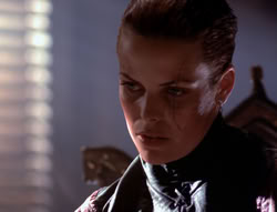 extant_XenaWarriorPrincess_4x07-LockedUpAndTiedDown_2505