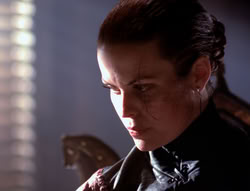 extant_XenaWarriorPrincess_4x07-LockedUpAndTiedDown_2519