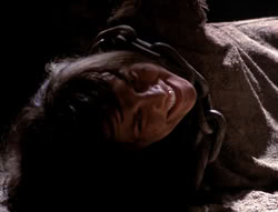 extant_XenaWarriorPrincess_4x07-LockedUpAndTiedDown_2629