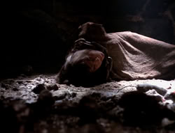 extant_XenaWarriorPrincess_4x07-LockedUpAndTiedDown_2636