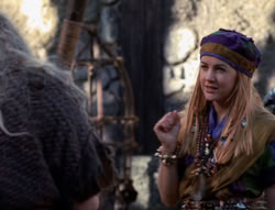 extant_XenaWarriorPrincess_4x07-LockedUpAndTiedDown_2698