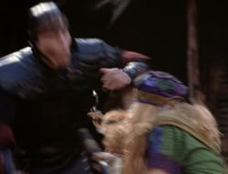 extant_XenaWarriorPrincess_4x07-LockedUpAndTiedDown_2716