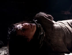 extant_XenaWarriorPrincess_4x07-LockedUpAndTiedDown_2768