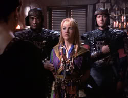 extant_XenaWarriorPrincess_4x07-LockedUpAndTiedDown_2795