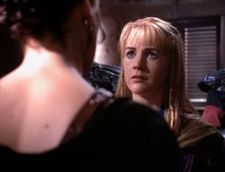 extant_XenaWarriorPrincess_4x07-LockedUpAndTiedDown_2803