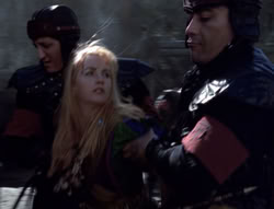 extant_XenaWarriorPrincess_4x07-LockedUpAndTiedDown_2907