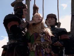 extant_XenaWarriorPrincess_4x07-LockedUpAndTiedDown_2935
